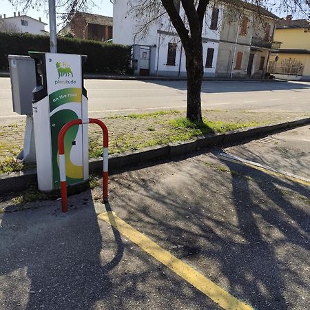 Appartamento Sofia In Zona Residenziale Strategica Wifi Gratuito Carbonara al Ticino Ngoại thất bức ảnh