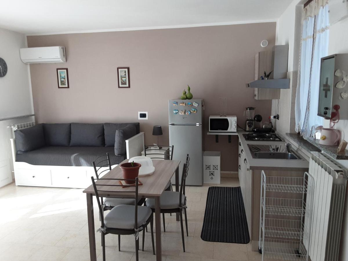 Appartamento Sofia In Zona Residenziale Strategica Wifi Gratuito Carbonara al Ticino Ngoại thất bức ảnh