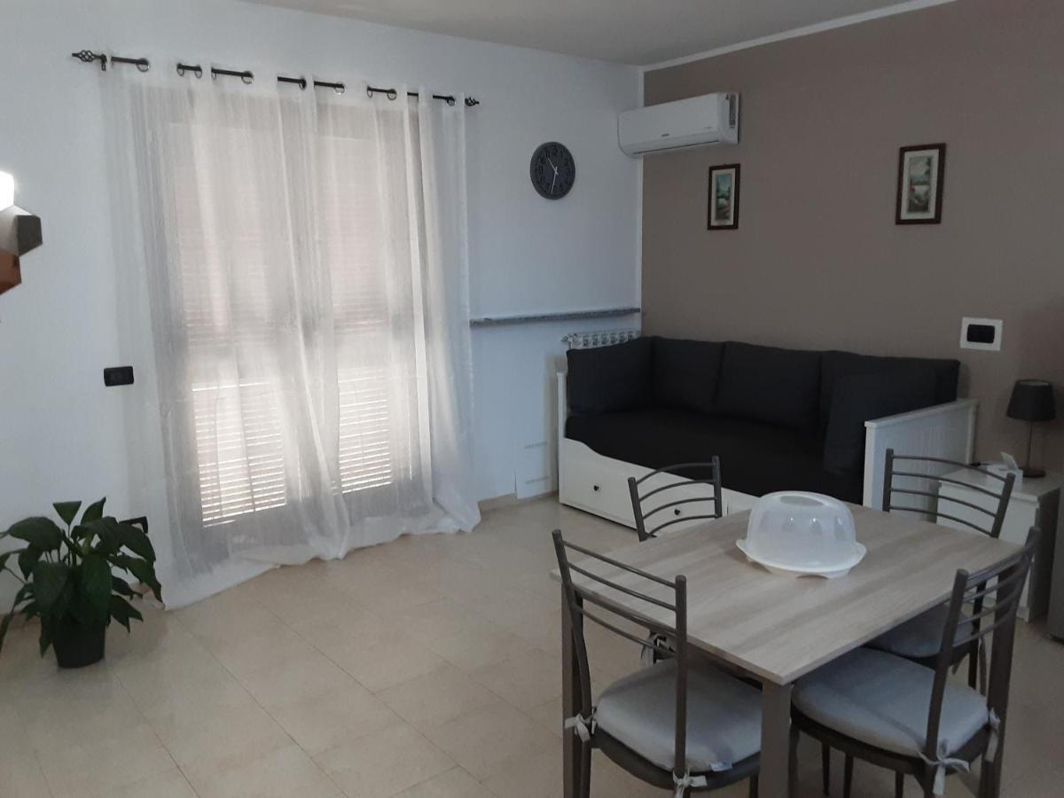 Appartamento Sofia In Zona Residenziale Strategica Wifi Gratuito Carbonara al Ticino Ngoại thất bức ảnh